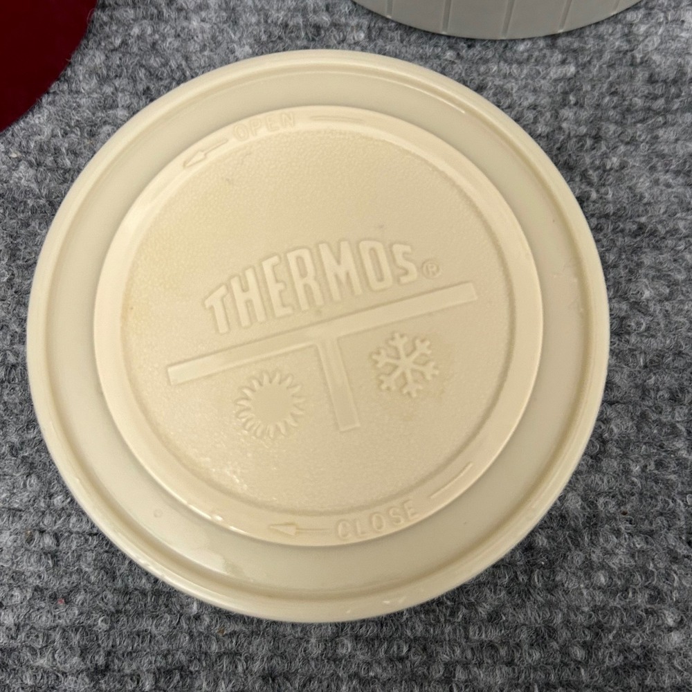 Vintage Thermos Replacement Parts Lot Red Cup Tan Stopper Gray Lid 763 73A63 - Picture 3 of 8